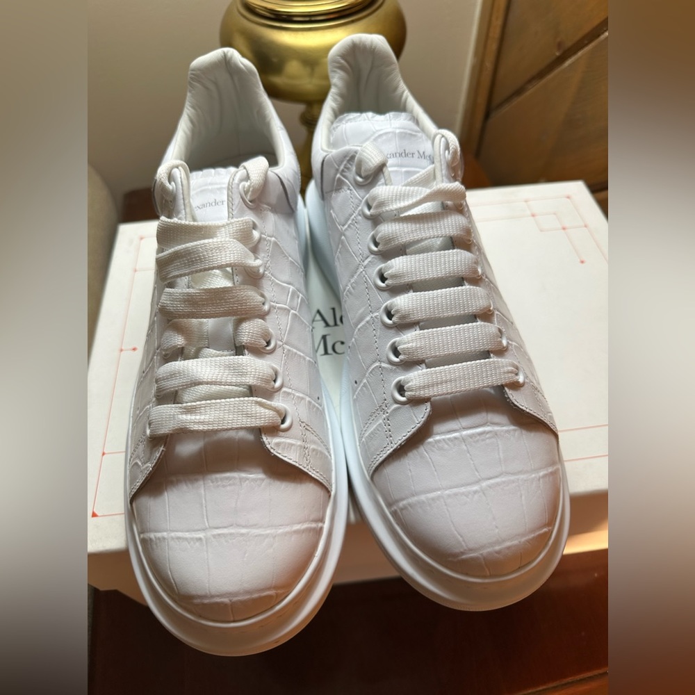 Alexander McQueen size 42.5E or US9.5 white priced at $740.00 for $425.